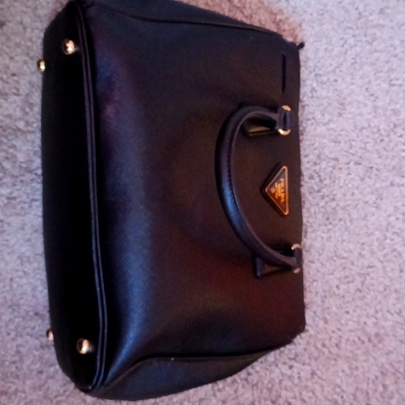 Prada, Bags, Prada Milano Saffiano Dal 913 Sm Black Tote Bag